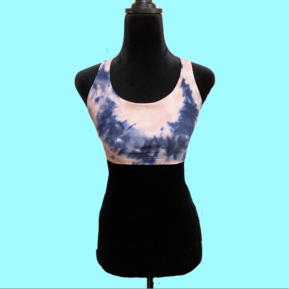 Onzie Sportbra- size S never used :)